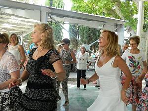 AOBR 2014 06 22 JUIN MARIGNANE REPAS PORCELET A LA BROCHE (190) par G Montaner